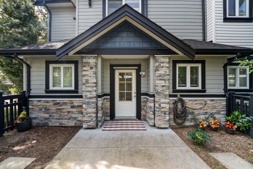 23-20856 76 Avenue, Langley, BC - Outdoor With Facade