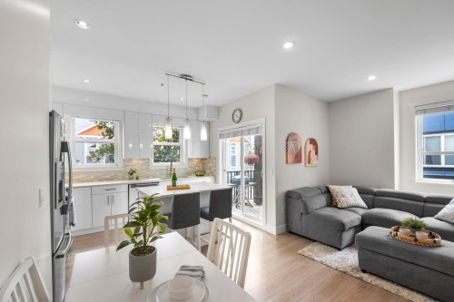 23-20856 76 Avenue, Langley, BC - Indoor