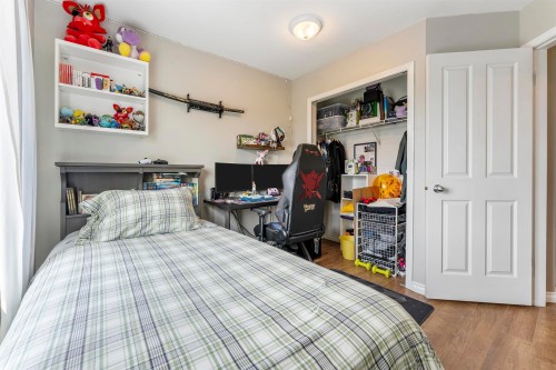 14876 56A Avenue, Surrey, BC - Indoor Photo Showing Bedroom