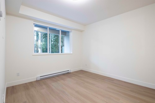 310-3480 146A, Surrey, BC - Indoor Photo Showing Other Room