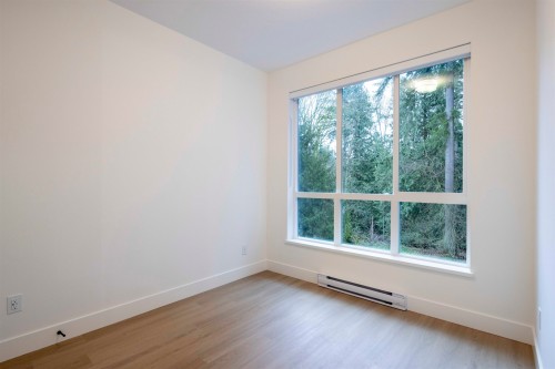 310-3480 146A, Surrey, BC - Indoor Photo Showing Other Room