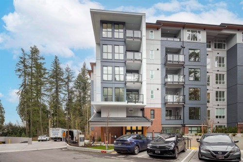 310-3480 146A, Surrey, BC - Outdoor With Facade