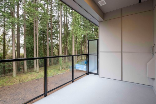 310-3480 146A, Surrey, BC - Outdoor With Exterior