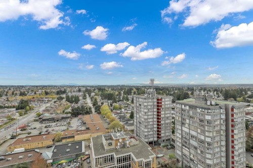 1908-11967 80 Avenue, Delta, BC - Outdoor With View