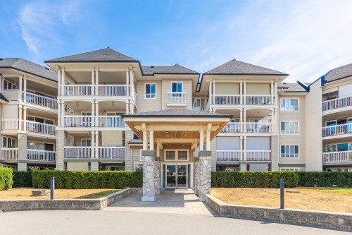 316-22022 49 Avenue  Langley, BC V3A 3R9