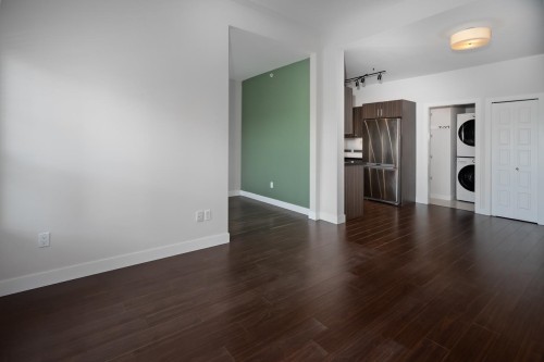 403-20219 54A Avenue, Langley, BC - Indoor