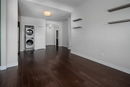 403-20219 54A Avenue, Langley, BC - Indoor