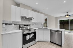 42-12165 75 Avenue Surrey, BC V3W 0W7