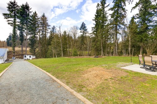 7025 Hesslea Crescent, Abbotsford, BC - Outdoor
