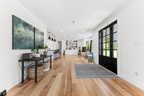 7025 Hesslea Crescent, Abbotsford, BC - Indoor Photo Showing Other Room