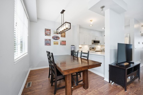 5-20582 67 Avenue, Langley, BC - Indoor Photo Showing Dining Room