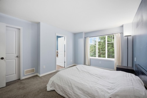 5-20582 67 Avenue, Langley, BC - Indoor Photo Showing Bedroom