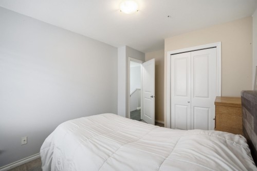 5-20582 67 Avenue, Langley, BC - Indoor Photo Showing Bedroom