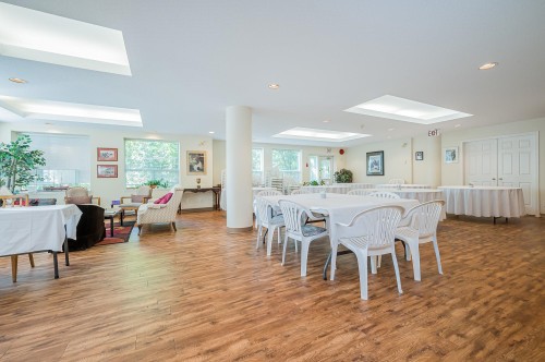 47-3380 Gladwin Road, Abbotsford, BC - Indoor Photo Showing Dining Room