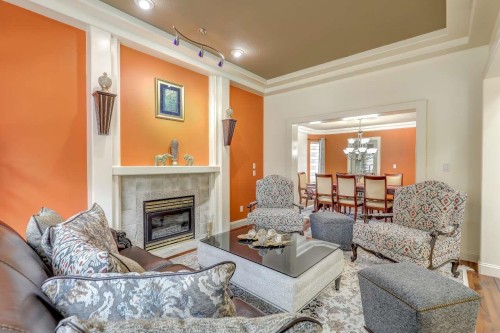15341 80 Avenue, Surrey, BC - Indoor Photo Showing Living Room With Fireplace