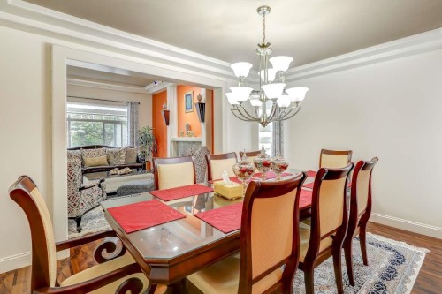 15341 80 Avenue, Surrey, BC - Indoor Photo Showing Dining Room