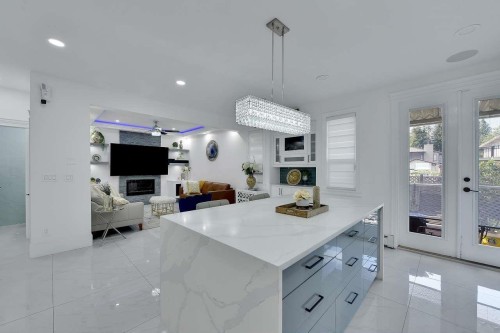 8825 131 Street, Surrey, BC - Indoor Photo Showing Kitchen