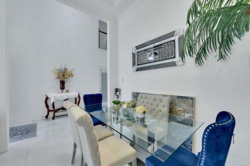 8825 131 Street, Surrey, BC - Indoor Photo Showing Dining Room