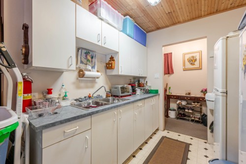 6976 Glover Road, Langley, BC 