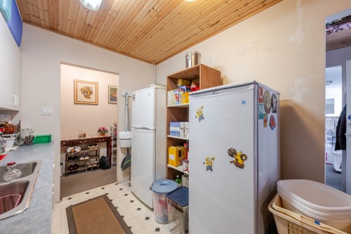 6976 Glover Road, Langley, BC 