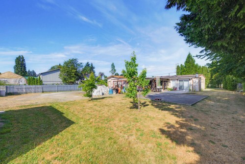 6976 Glover Road, Langley, BC 
