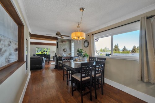 19717 48A Avenue, Langley, BC - Indoor Photo Showing Dining Room