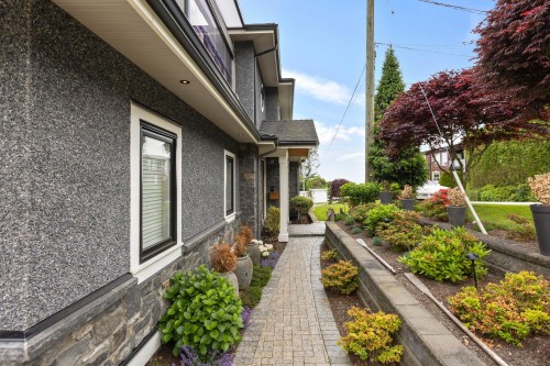932 Ash Street, White Rock, BC - Outdoor