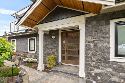932 Ash Street, White Rock, BC - Outdoor With Exterior