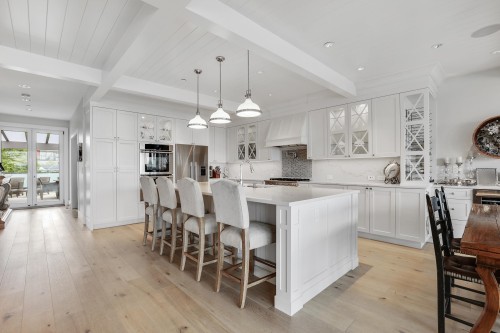 932 Ash Street, White Rock, BC - Indoor