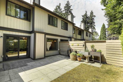 82-6622 Baker Road, Delta, BC - Outdoor With Exterior