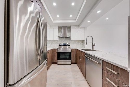 304-9635 121 Street  Surrey, BC V3V 7L8