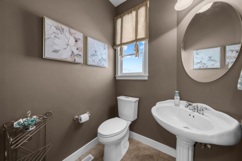 18565 67 Avenue, Surrey, BC - Indoor Photo Showing Bathroom