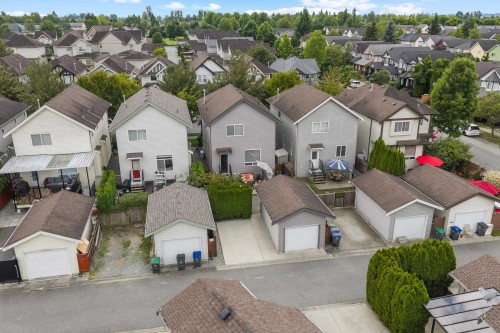 18565 67 Avenue, Surrey, BC - Outdoor