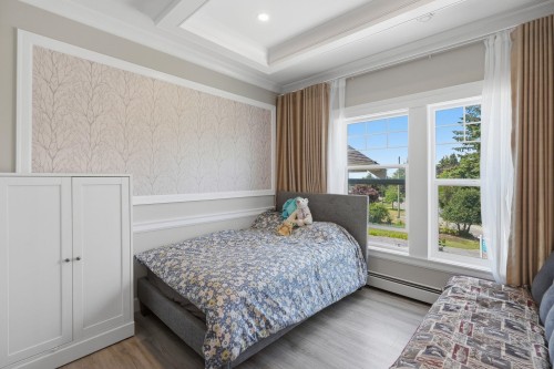 11554 92A Avenue, Delta, BC - Indoor Photo Showing Bedroom