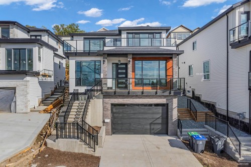 11342 River Road, Surrey, BC - Outdoor With Facade