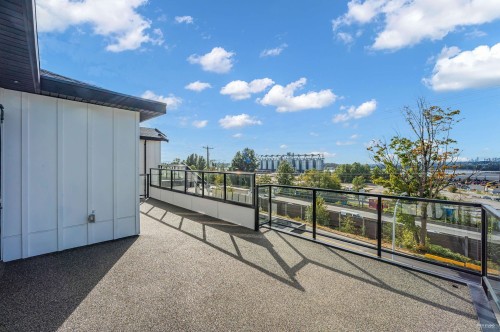 11342 River Road, Surrey, BC - Outdoor