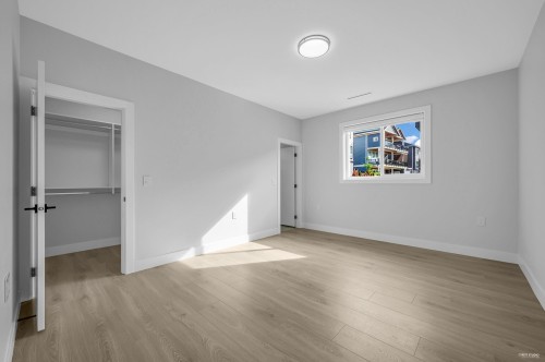 11342 River Road, Surrey, BC - Indoor Photo Showing Other Room