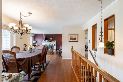 11380 75B Avenue, Delta, BC - Indoor Photo Showing Dining Room