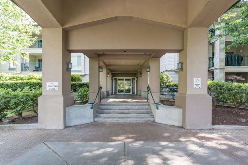 221-19528 Fraser Highway, Surrey, BC - Outdoor With Balcony