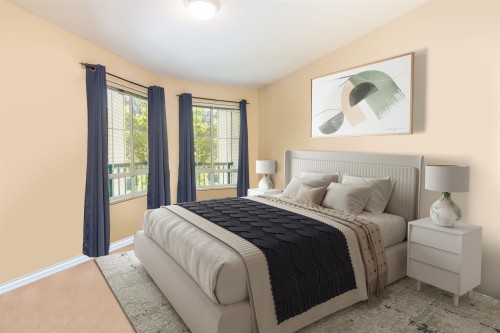 221-19528 Fraser Highway, Surrey, BC - Indoor Photo Showing Bedroom