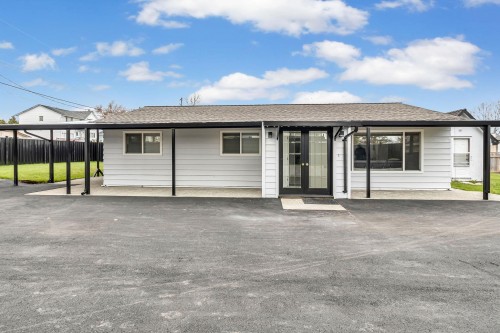 26655 30a Avenue  Langley, BC V4W 2V1
