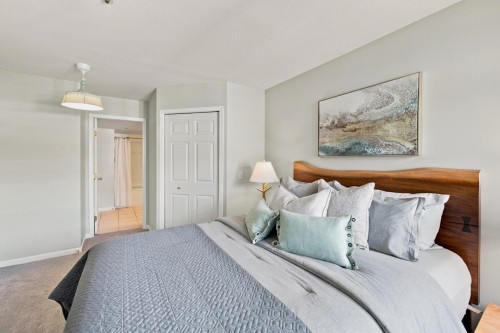 204-20125 55A Avenue, Langley, BC - Indoor Photo Showing Bedroom