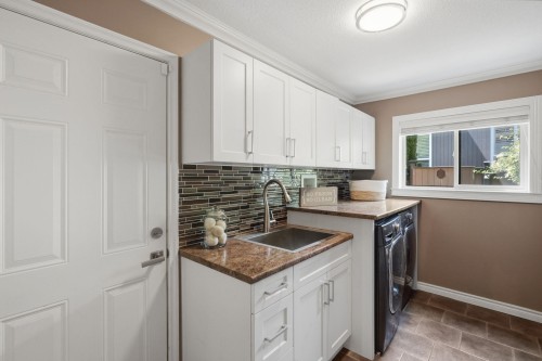 11779 Lyon Road, Delta, BC - Indoor