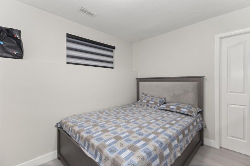 31279 Wagner Drive, Abbotsford, BC - Indoor Photo Showing Bedroom