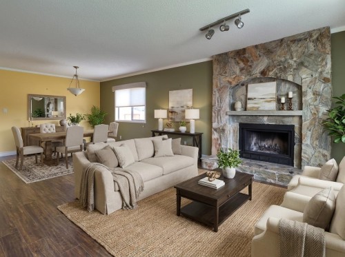 2506 Wilding Crescent, Langley, BC - Indoor Photo Showing Living Room With Fireplace