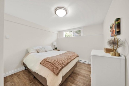 16063 8 Avenue, Surrey, BC - Indoor Photo Showing Bedroom