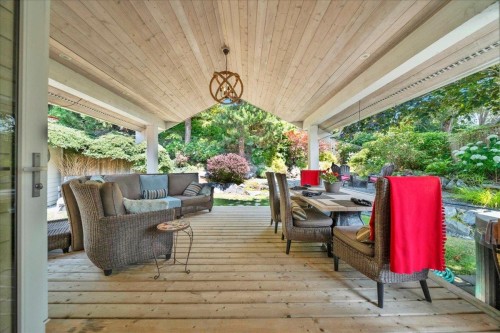 16063 8 Avenue, Surrey, BC - Outdoor With Deck Patio Veranda With Exterior