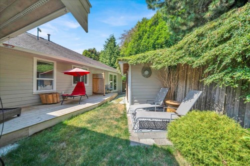 16063 8 Avenue, Surrey, BC - Outdoor With Deck Patio Veranda With Exterior