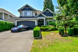 15460 111 Avenue Surrey, BC V3R 0W6
