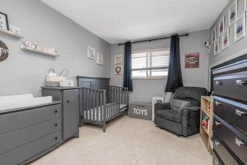 62-27456 32 Avenue, Langley, BC - Indoor Photo Showing Bedroom